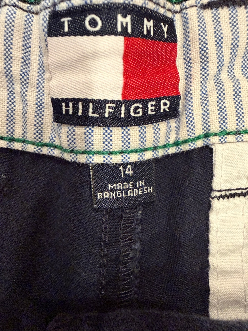 Tommy Hilfiger Dark Navy Blue Boys Pleated Cotton Shorts Size 14 - Picture 8 of 9